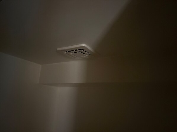 ヴィラ・ポポラーレⅠの物件内観写真